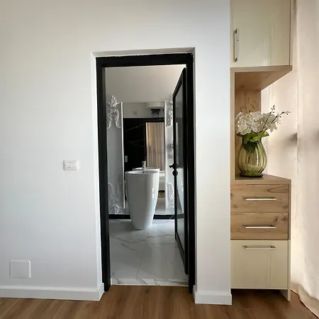 Sea Pearl Apartment *